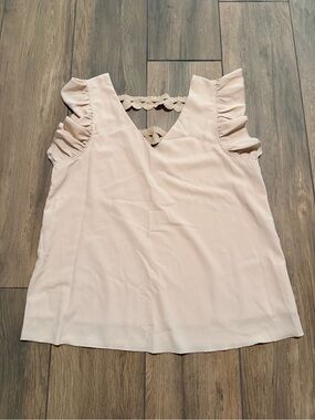 Women’s nude Ruffle Sleeve V-Neck Top